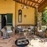 Maria Villa *