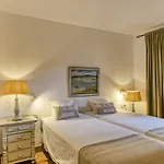 Villa Maria *
