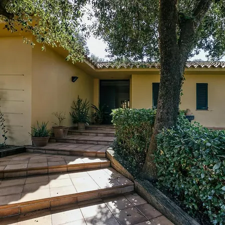 Villa Maria